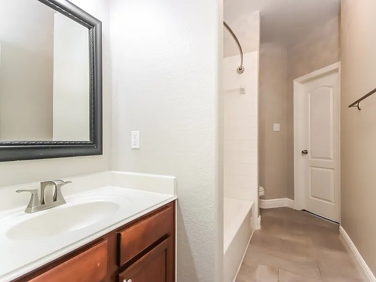 21620 Hackamore Ct — Photo 15