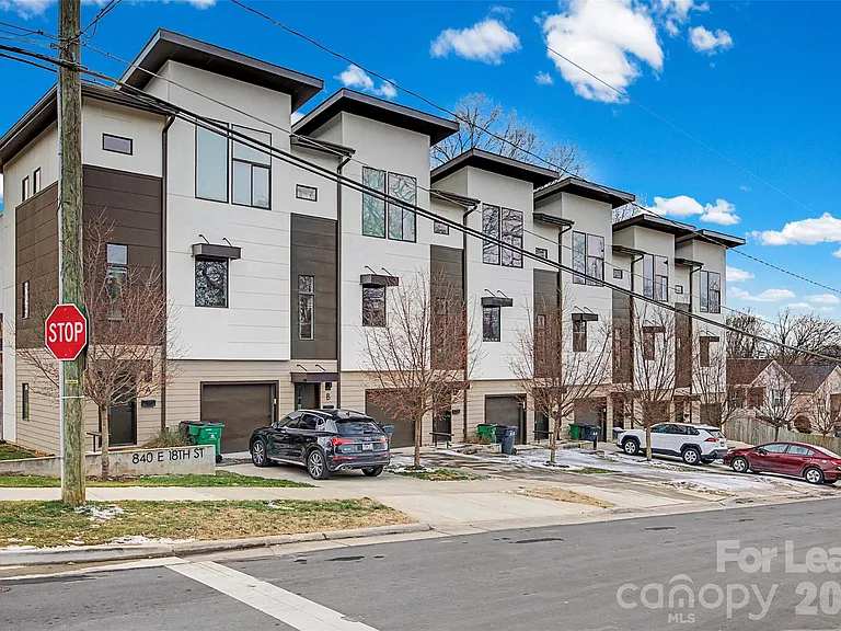 840 E 18th St #C — Photo 26