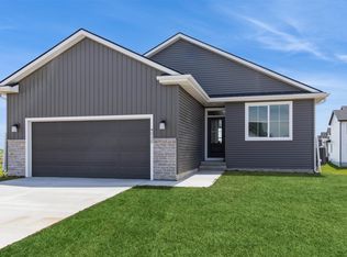 4215 NE 3rd St, Ankeny, IA 50021