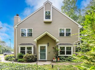28 Melrose Dr APT 1A, Toms River, NJ 08753