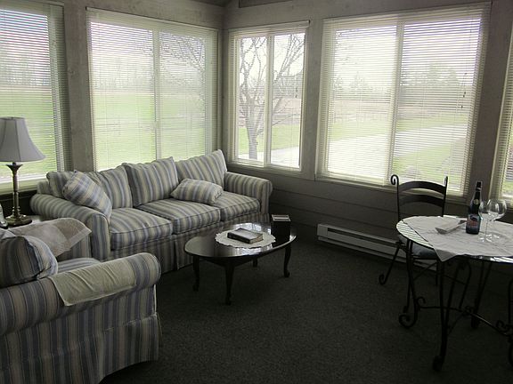 4-season room, meadow view