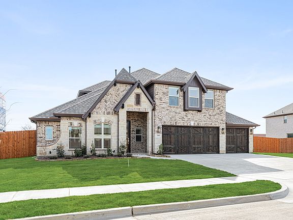 3rd image of 2101 Jackie Ln