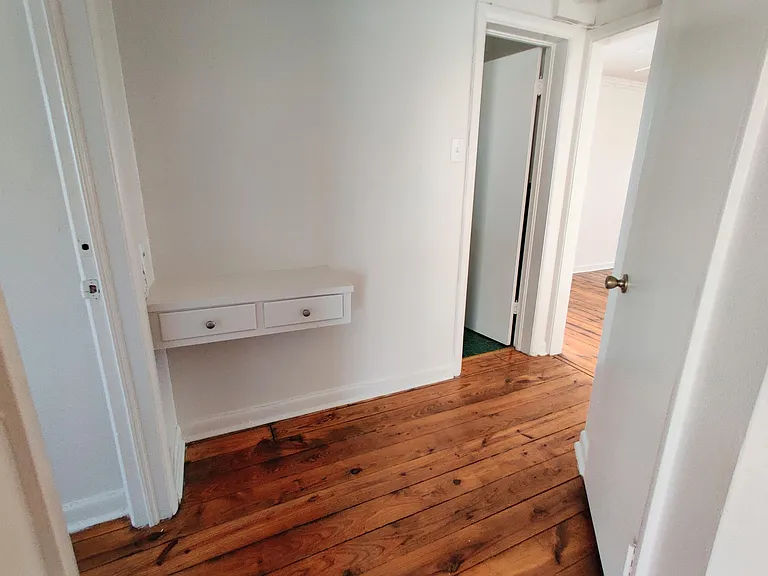 5729 Martel Ave #D — Photo 16