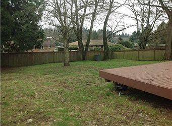 3rd image of 834 S 136th St