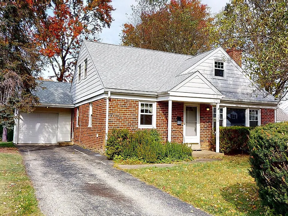 132 Clemson Rd