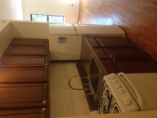 Rented by The Bisceglia Group | media 5