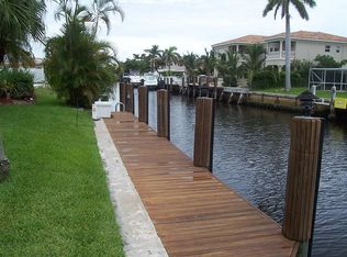 811 NE 70th St, Boca Raton, FL 33487