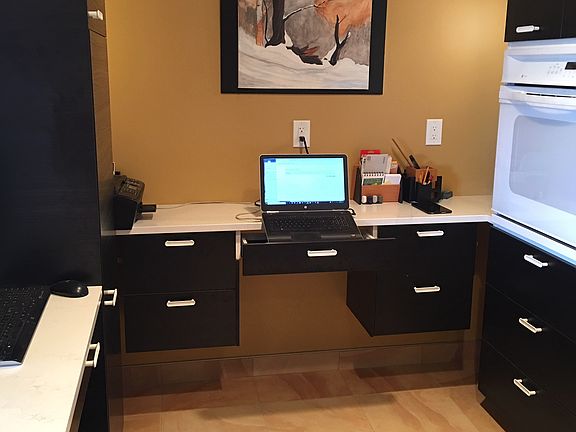 kitchen office end