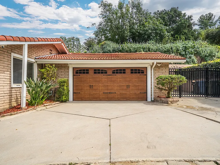3160 Sepulveda Blvd — Photo 37