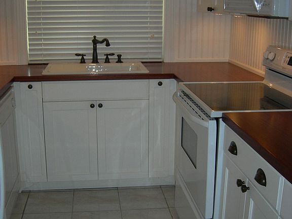 Kitchen Custom Cabinetry