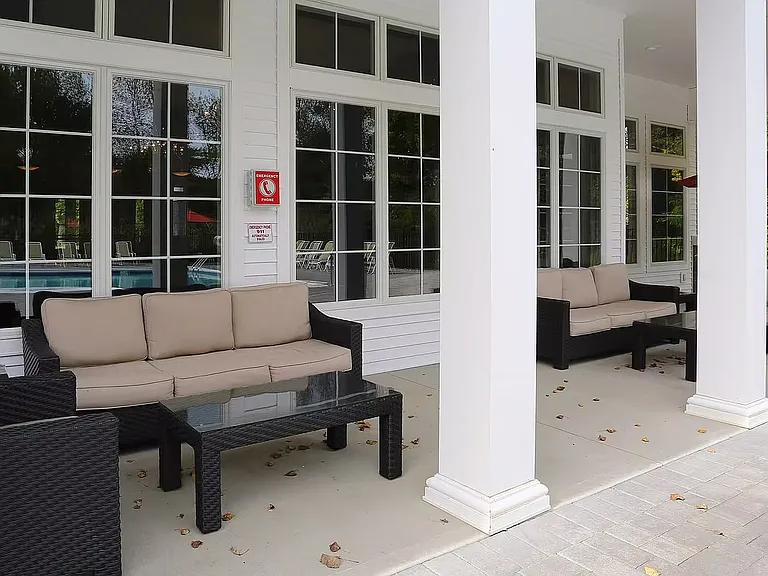 The Kensington at Halfmoon — Photo 14