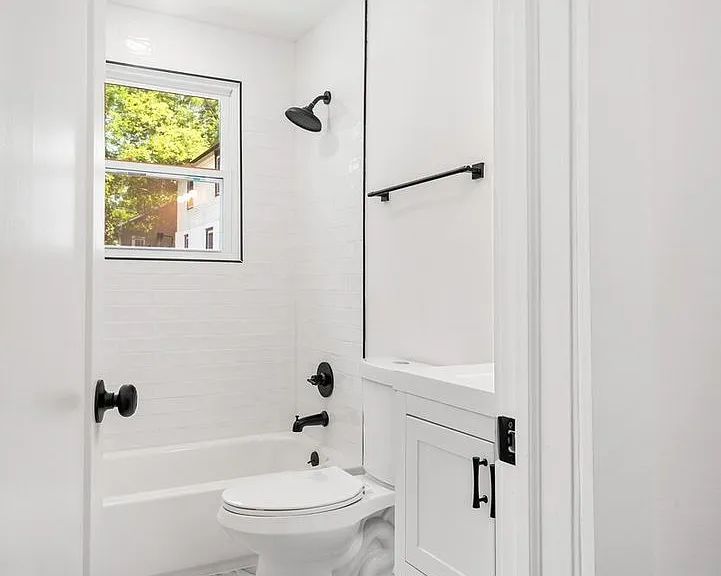 1402 Montgomery Ave #B — Photo 30