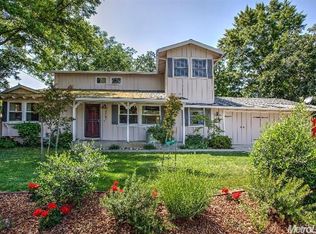2641 California Ave, Carmichael, CA 95608