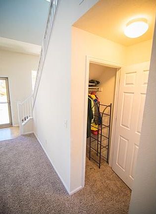 5th image of 10047 Crystal Cir