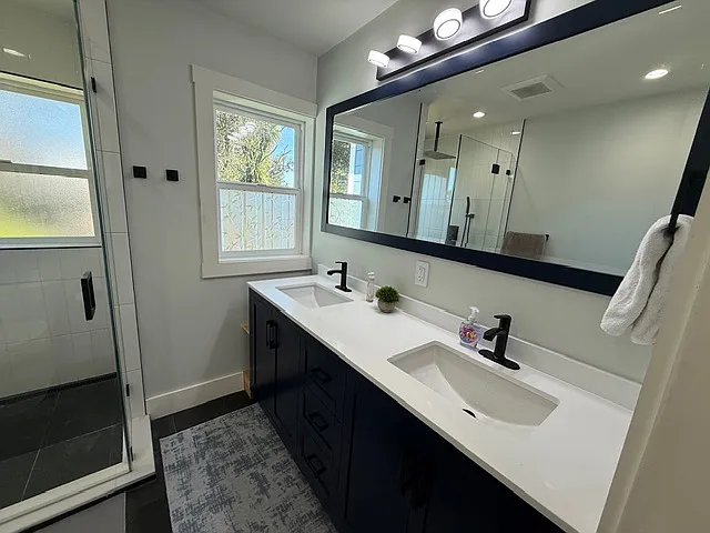 2587 Sheldon Dr #A — Photo 6