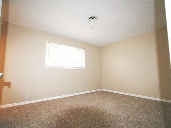 4th image of 37165 Tripoli Ave