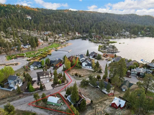 39104 Willow Landing Rd, Big Bear Lake, CA 92315