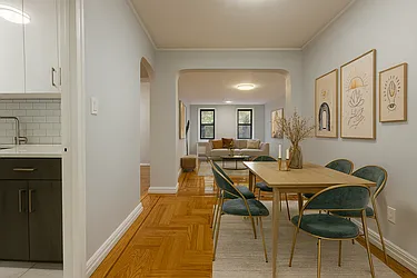 729 West 186th Street, #2HA