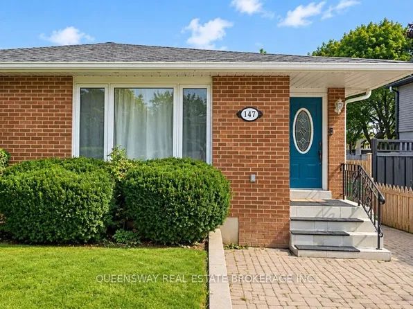 147 Bonham Blvd, Mississauga, ON L5M 1C9