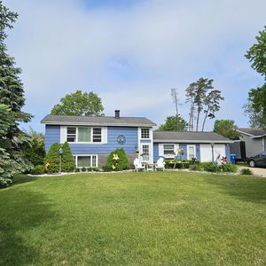 15653 Ronny Rd, Grand Haven, MI, 49417