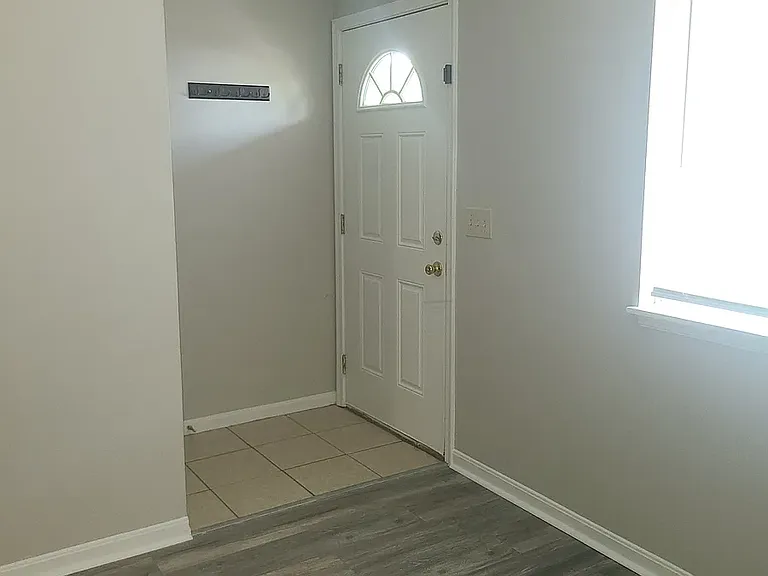 8990 Supreme Ct — Photo 7
