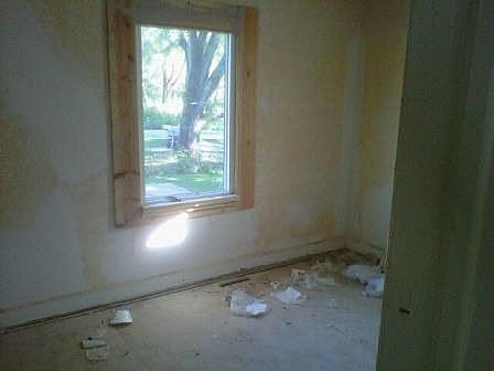 3rd image of 4109 Euclid Ave