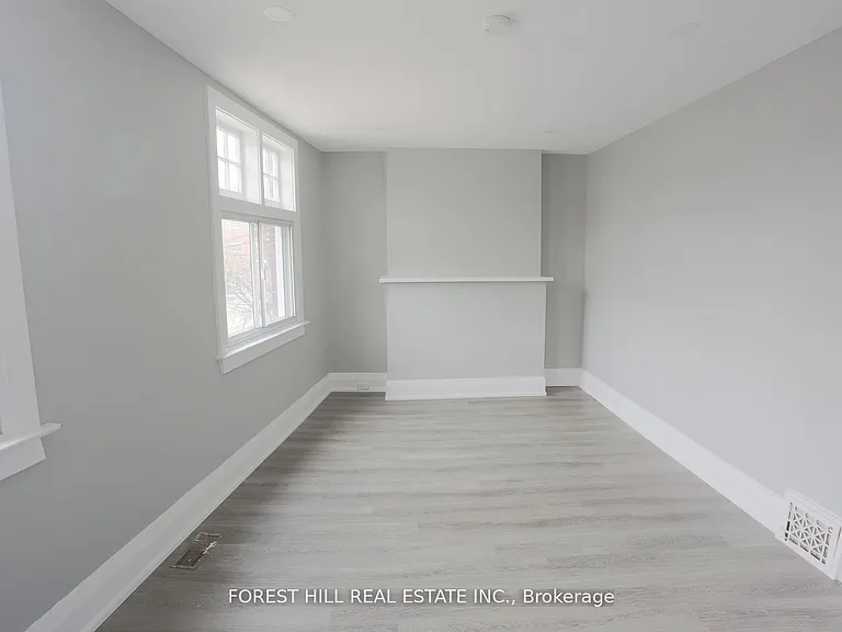919 Kingston Rd — Photo 8