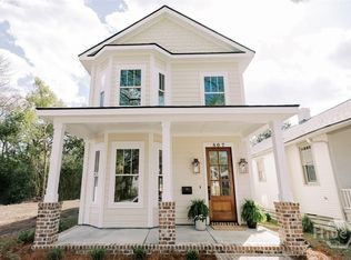 807 E 33rd, Savannah, GA 31401