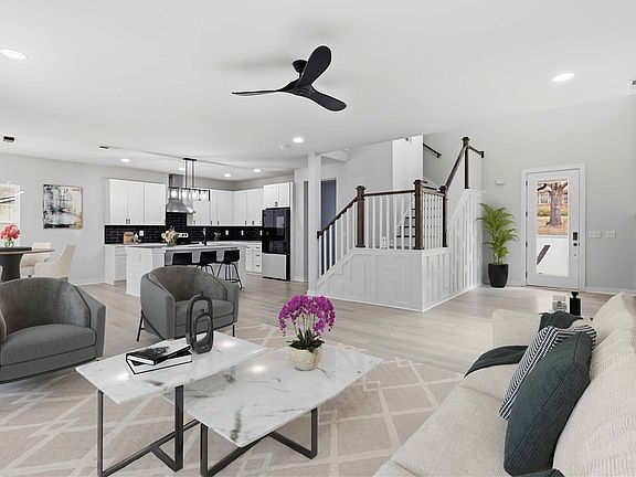 5th image of 128 Rockmont Rd