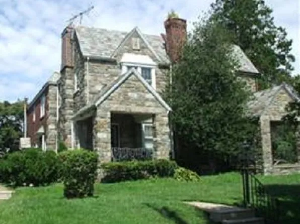 5621 Wynnefield Ave, Philadelphia, PA 19131