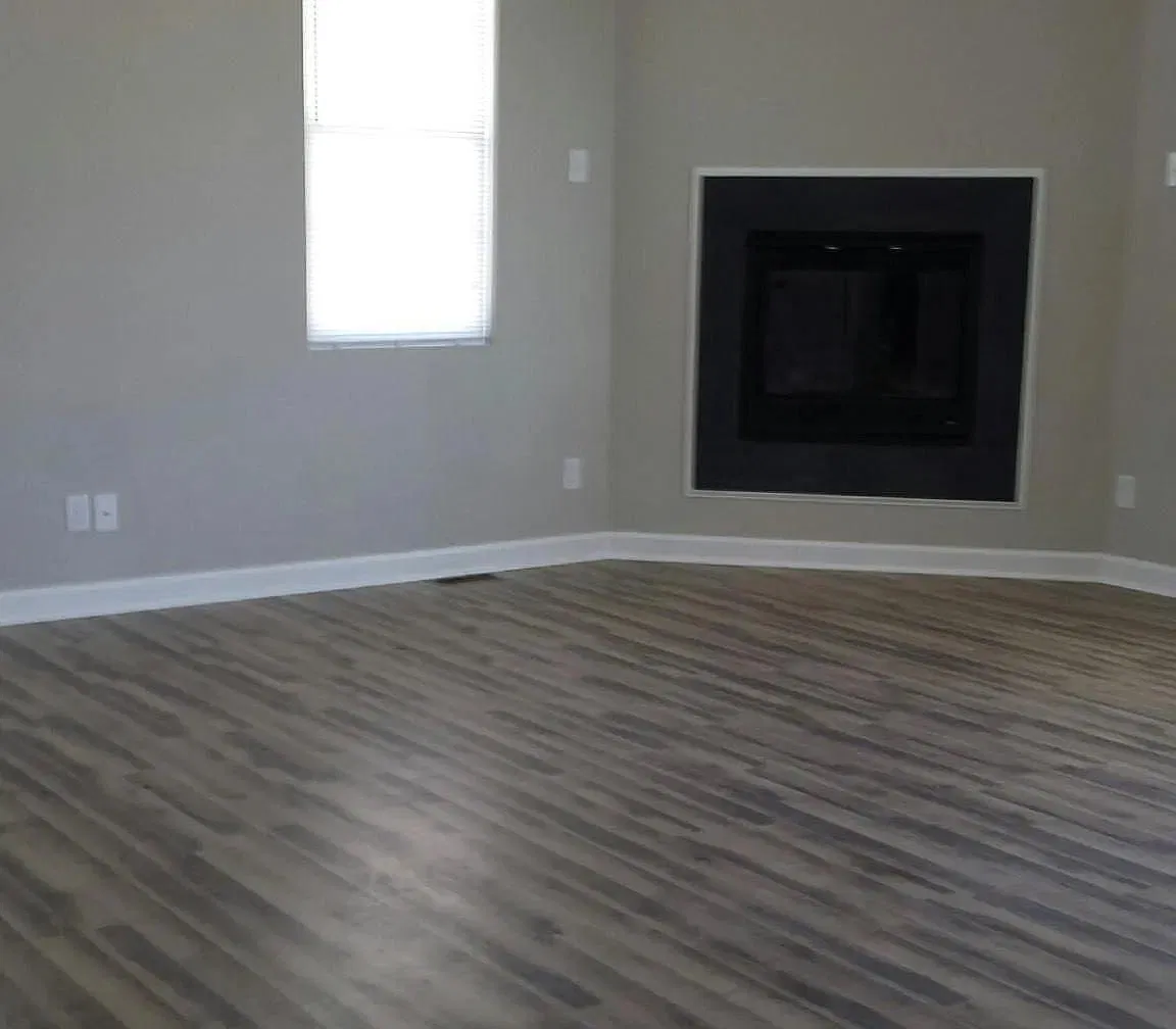 3 bed, 2.5 bath, 1868 sqft, $2,195 — Photo 2