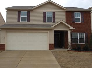 102 Suggs Dr, Lebanon, TN 37087