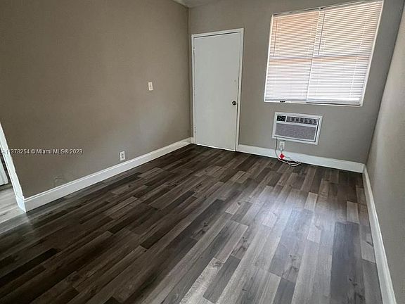 2nd image of 1761 Ali Baba Ave #3