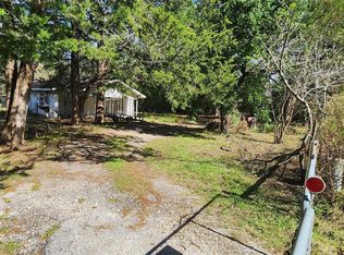 1577 Us Highway 190 #A, Huntsville, TX 77340