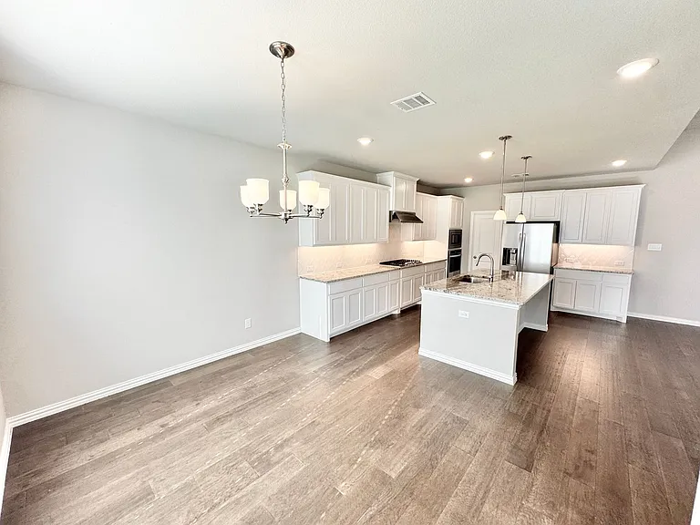 809 Uplands Dr — Photo 20