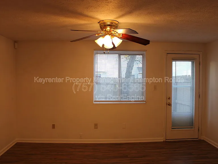44 Lucinda Ct — Photo 11