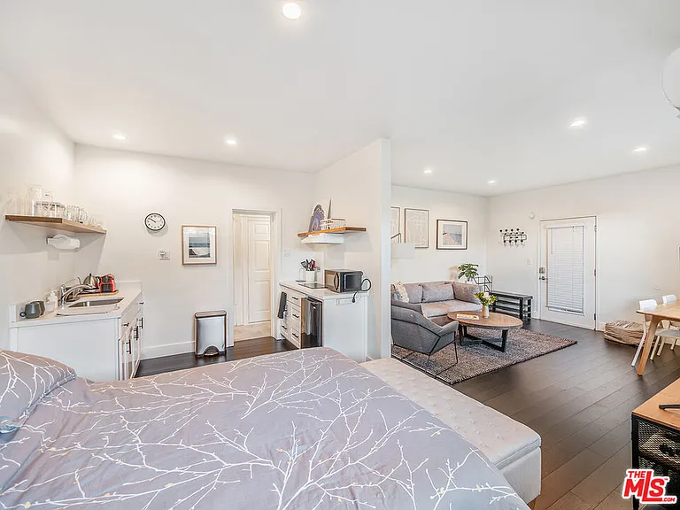 3816 1/2 Sunset Dr — Photo 10