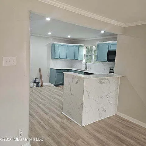 3 bed, 2.0 bath, 1412 sqft, $1,850 — Photo 4