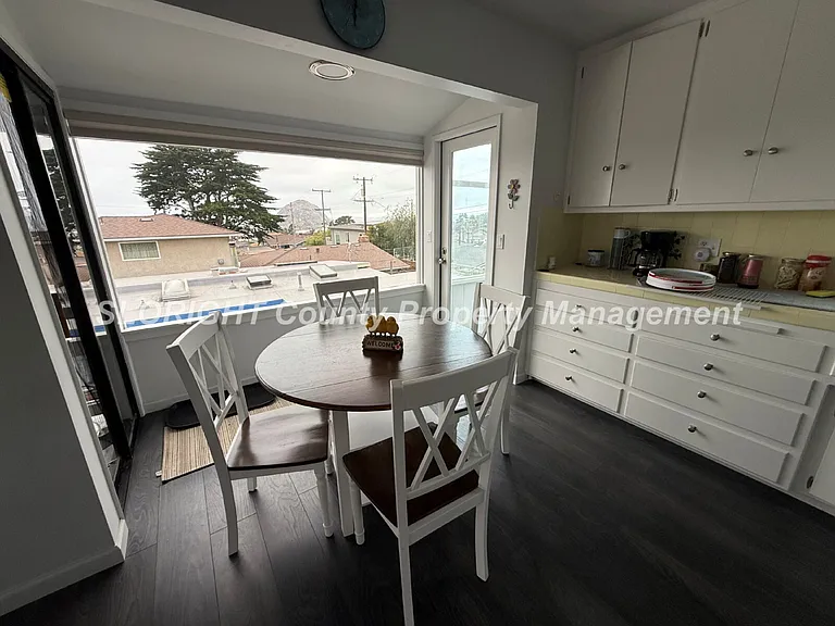 917 Anchor St — Photo 6