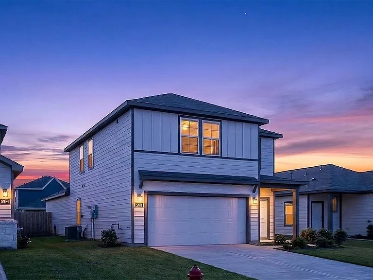 3914 Windy Whisper Dr — Photo 1