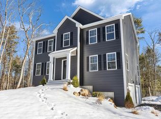 37 Reed Rd, Sandown, NH 03873