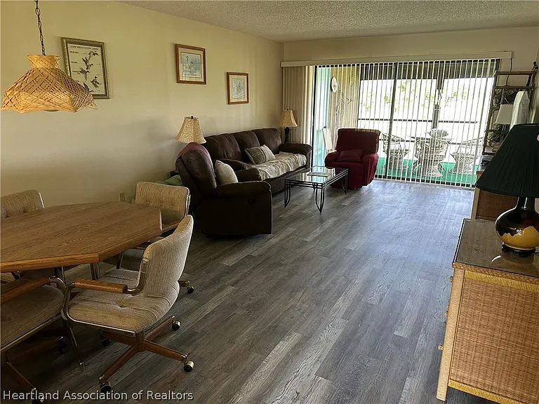5528 Matanzas Dr — Photo 8