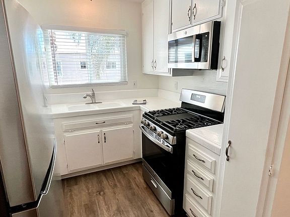 4th image of 4128 Wabash Ave APT 14