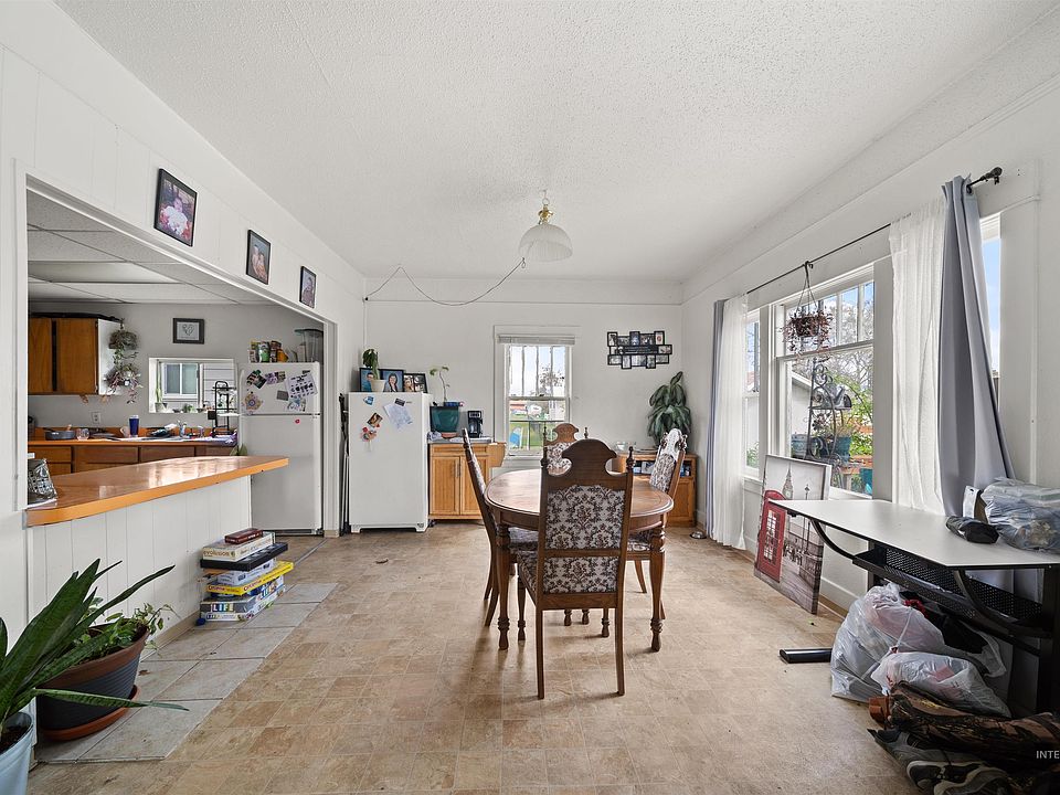 3525 14th St Lewiston ID Zillow