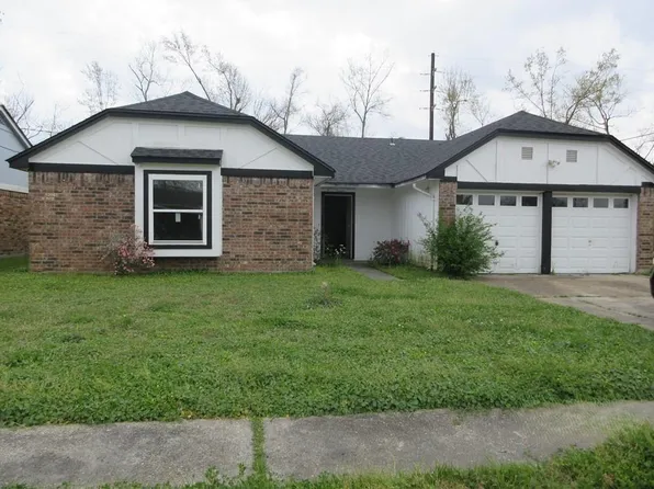 2800 English Colony Dr, La Place, LA 70068