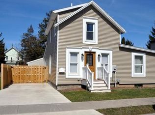 14 George St, Fairport, NY