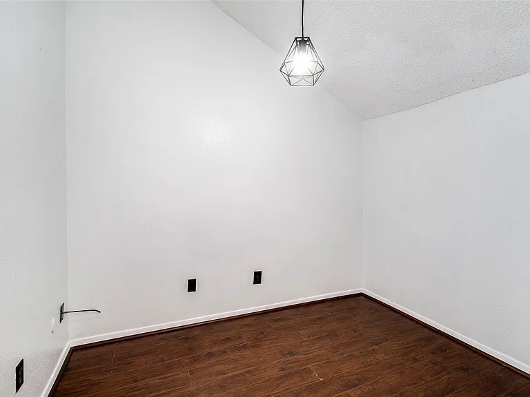 7131 Brendam Ln — Photo 19