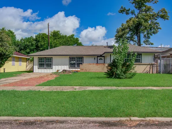 6827 Kingsway Drive, Houston, TX 77087