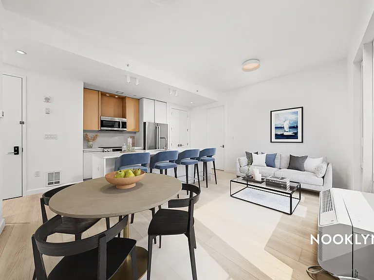 26-04 Jackson Ave #3B — Photo 1