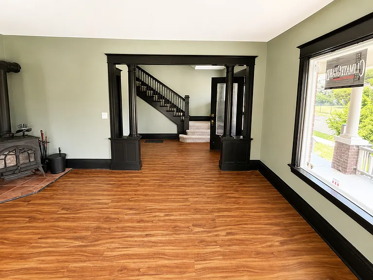 703 S 3rd St — Photo 13